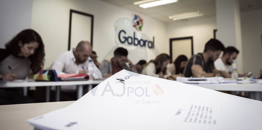 AJPOL - Academia de opciones a Policía Nacional